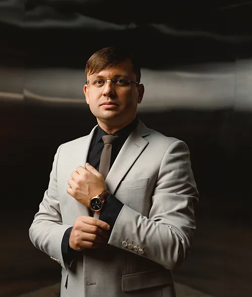 Юрист Стрижак Євгеній Юрійович